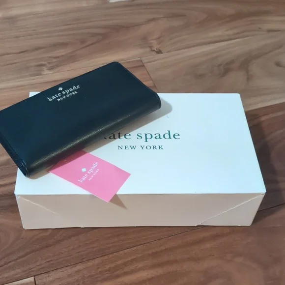 Kate Spade Saffino Leather Staci Large Slim Wallet Zip Compartment in Box❤️ - Picture 2 of 10